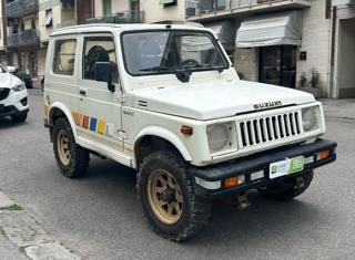SUZUKI Samurai usata, con Kit fumatori
