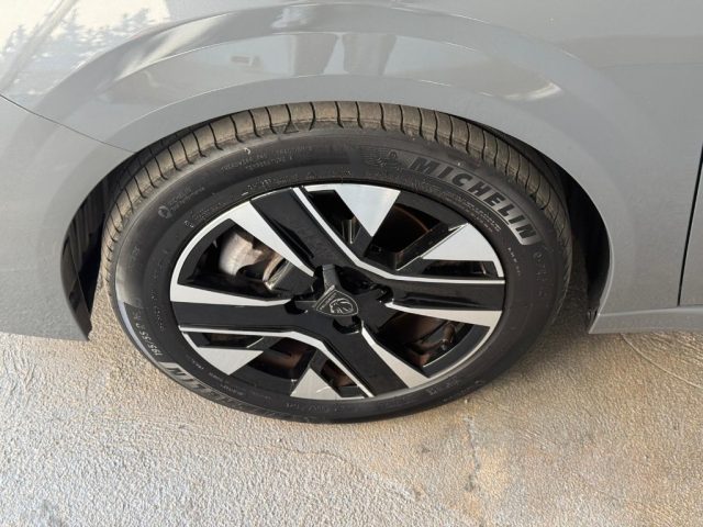 PEUGEOT 208 usata, con Sensore di luce