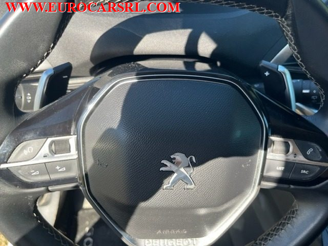 PEUGEOT 3008 usata, con Touch screen