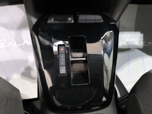 OPEL Corsa usata, con USB