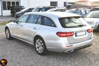 MERCEDES-BENZ E 220 usata, con Controllo automatico clima