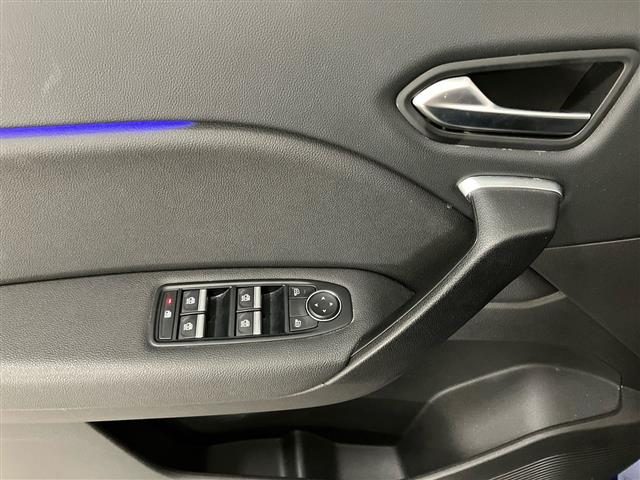 RENAULT Captur usata 27