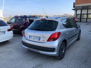 PEUGEOT 207 usata, con Climatizzatore