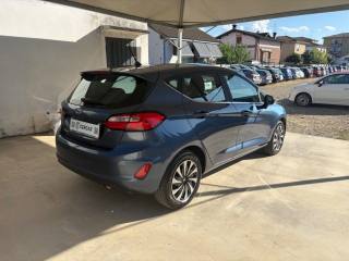 FORD Fiesta usata, con Autoradio