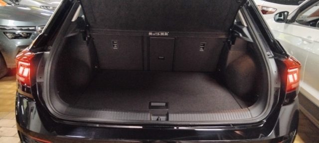 VOLKSWAGEN T-Roc usata, con Autoradio