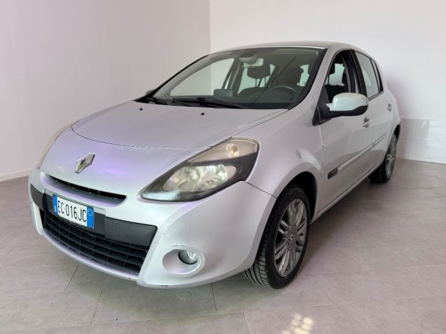 RENAULT Clio usata 2
