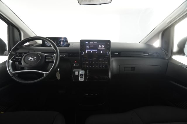 HYUNDAI Staria usata 11