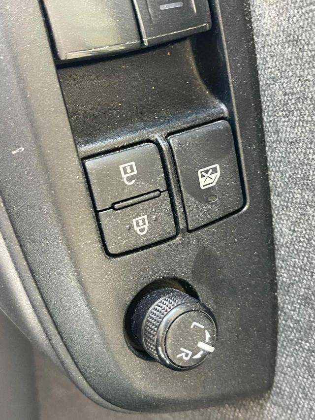 TOYOTA Yaris usata, con Fendinebbia