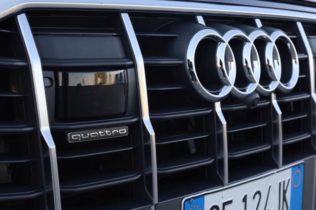 AUDI Q7 usata, con Volante in pelle