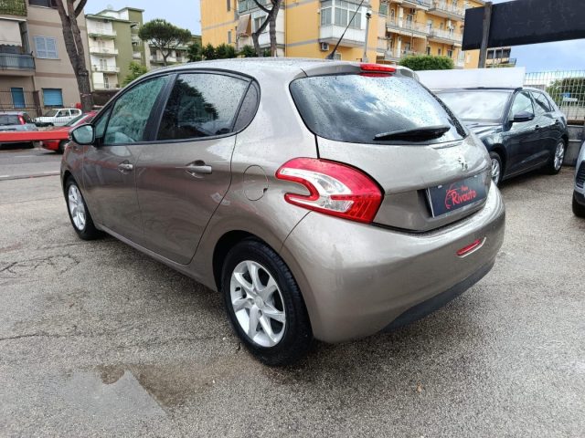 PEUGEOT 208 usata, con Airbag Passeggero