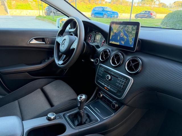 MERCEDES-BENZ GLA 180 usata, con Luci diurne LED