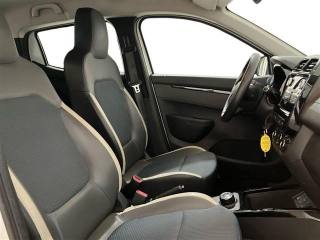 DACIA Spring usata, con USB