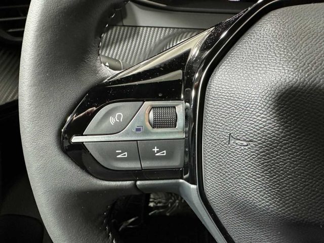 PEUGEOT 2008 usata 25
