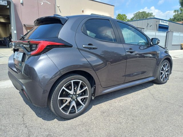 TOYOTA Yaris usata, con Airbag laterali