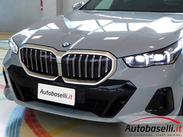 BMW 520 usata, con Fari LED