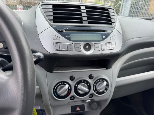 SUZUKI Alto usata, con Controllo automatico clima