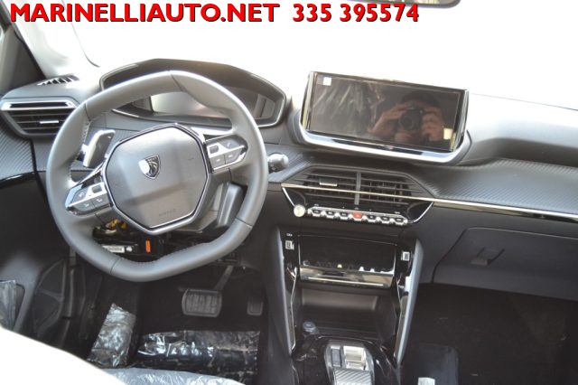 PEUGEOT 208 usata, con USB