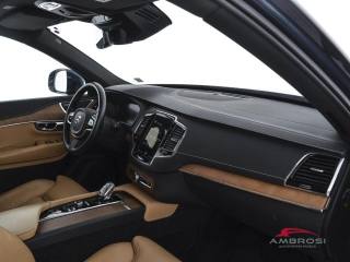 VOLVO XC90 usata 11