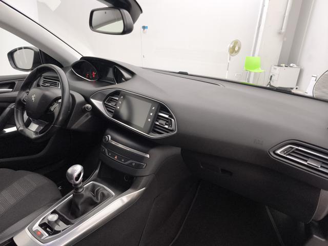 PEUGEOT 308 usata, con Bracciolo