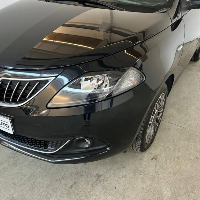 LANCIA Ypsilon usata, con Isofix