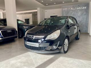 OPEL Corsa usata, con Bracciolo