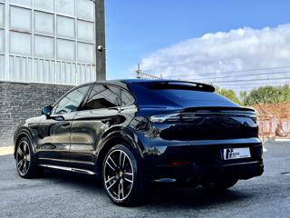 PORSCHE Cayenne usata, con Autoradio