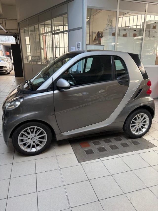 SMART ForTwo usata, con Kit fumatori
