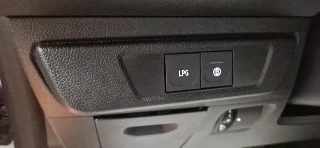 DACIA Sandero usata, con Alzacristalli elettrici