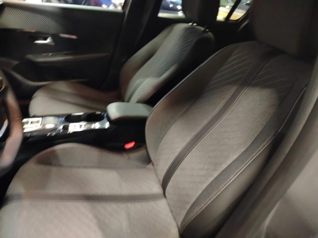 PEUGEOT 208 usata, con Autoradio digitale