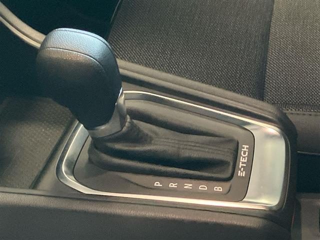 RENAULT Captur usata 28