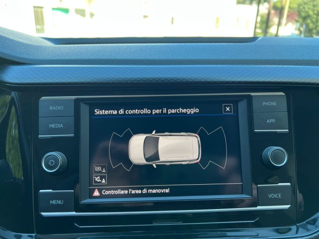 VOLKSWAGEN T-Cross usata 23