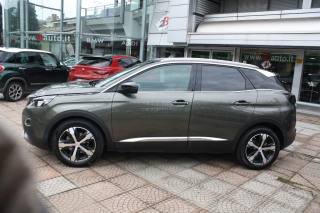 PEUGEOT 3008 usata, con Airbag