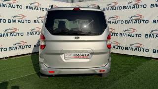 FORD Tourneo Courier usata, con ESP
