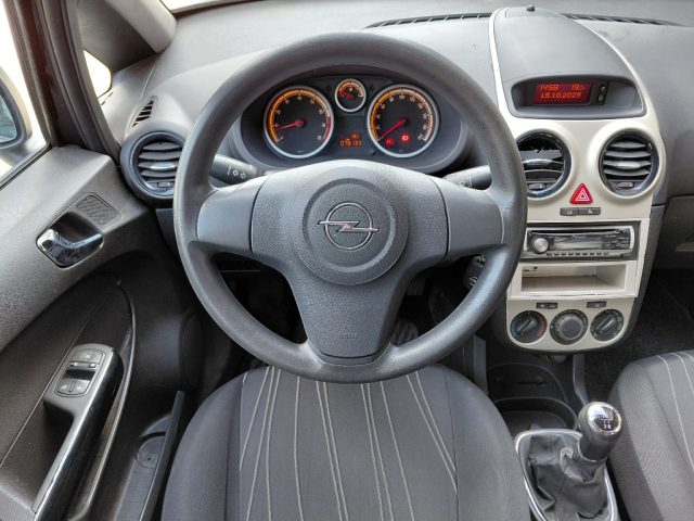 OPEL Corsa usata, con Servosterzo