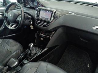 PEUGEOT 2008 usata, con Controllo trazione