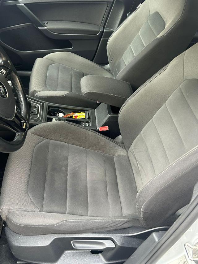 VOLKSWAGEN Golf usata, con Controllo trazione