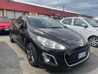 PEUGEOT 308 usata, con Airbag