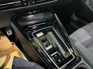 VOLKSWAGEN Golf usata, con Sedile posteriore sdoppiato