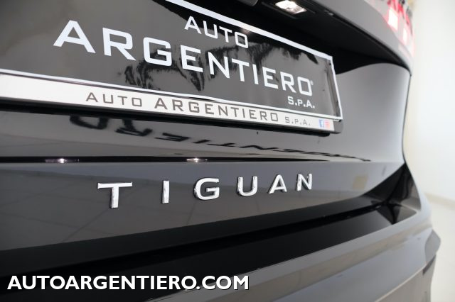 VOLKSWAGEN Tiguan usata, con Apple CarPlay