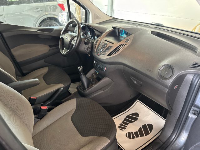 FORD Tourneo Courier usata 18