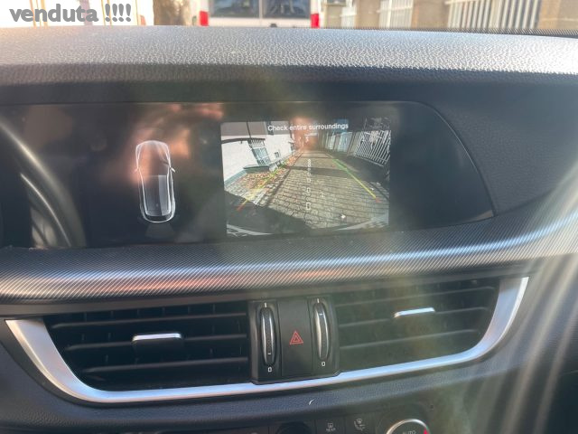 ALFA ROMEO Stelvio usata, con Controllo automatico clima