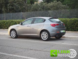 ALFA ROMEO Giulietta usata, con Volante multifunzione