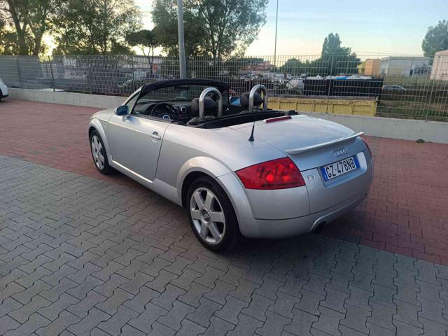 AUDI TT usata, con Airbag