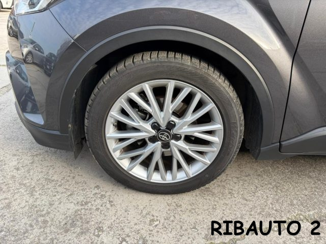 TOYOTA C-HR usata, con Fendinebbia