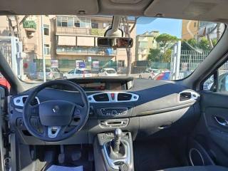 RENAULT Scenic usata, con Boardcomputer