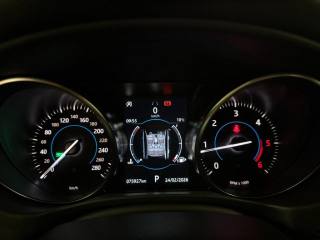 JAGUAR XE usata, con Park Distance Control