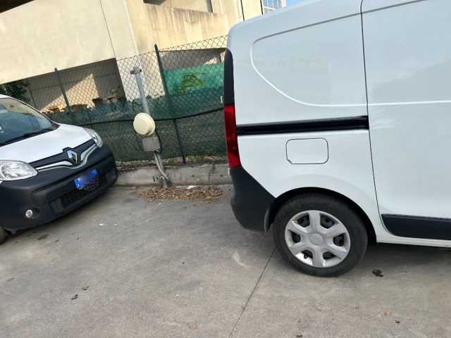 RENAULT Kangoo usata, con Controllo trazione