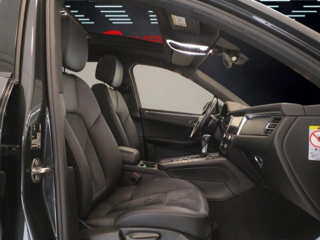 PORSCHE Macan usata 19