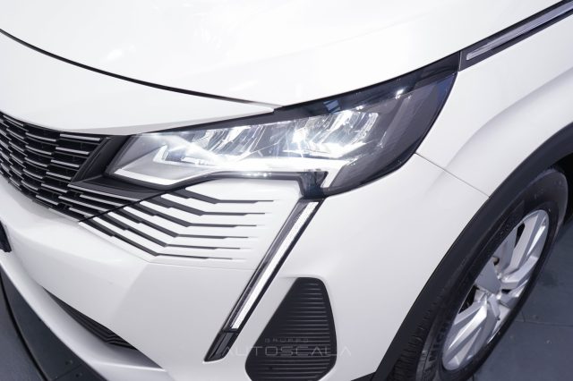 PEUGEOT 5008 usata, con Head-up display