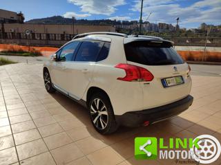 PEUGEOT 2008 usata, con Alzacristalli elettrici